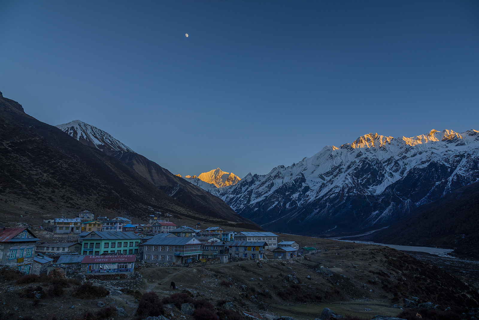 langtang sunset