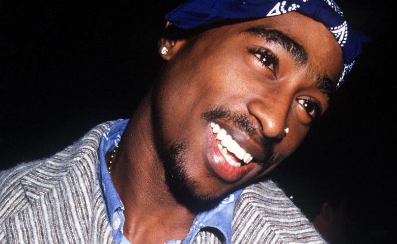how tall was tupac